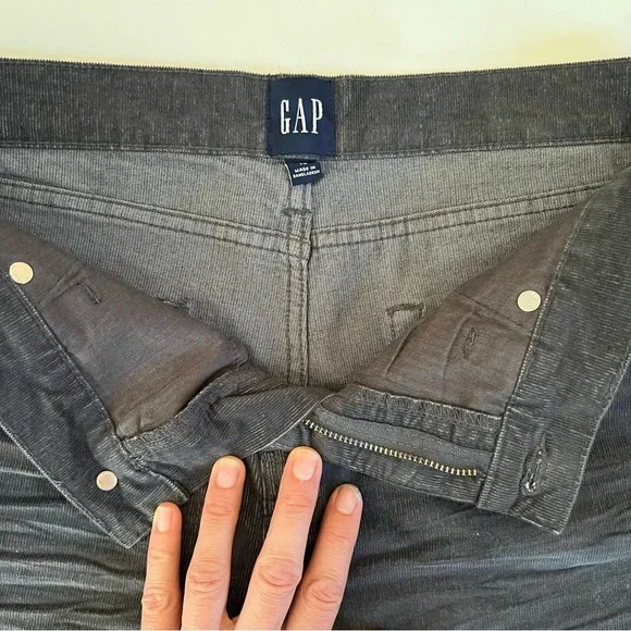 GAP Gray Corduroy Shorts Raw Hem Size 10 - Picture 6 of 13